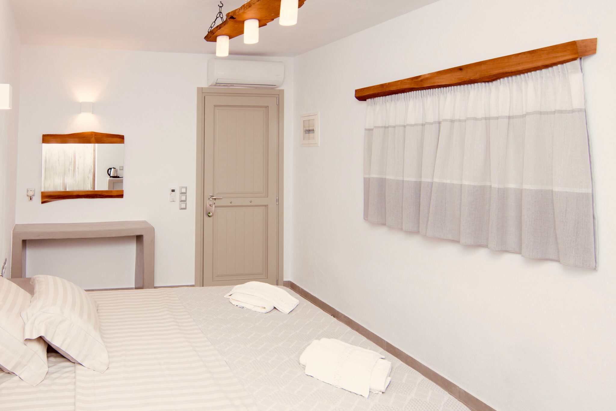 Bedroom with window